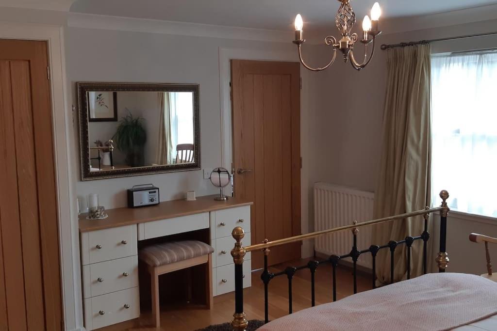 فيلا Pinewood Cotage - Country Walks And Relaxation Blairgowrie and Rattray المظهر الخارجي الصورة